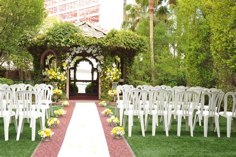 gazebo wedding las vegas